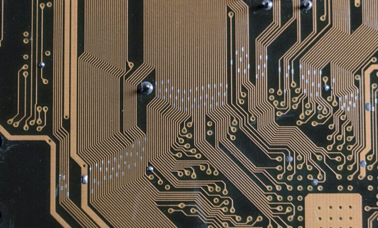 contact numbers for operations